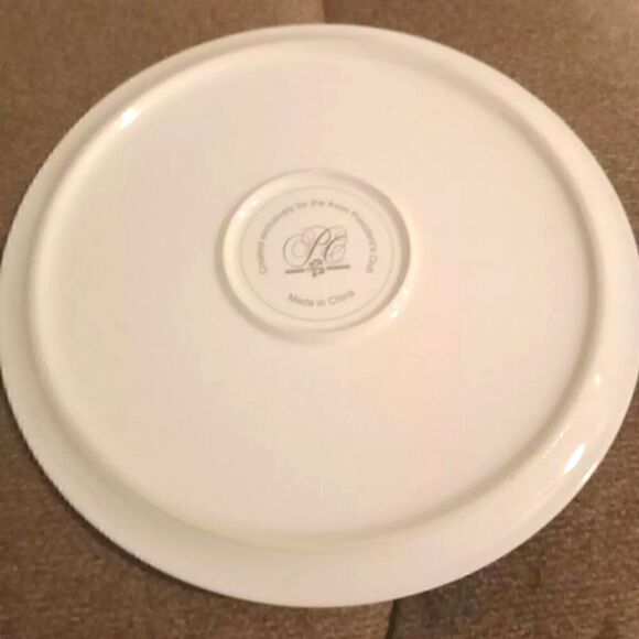 Vintage HAPPY BIRTHDAY Cake serving plate 10.25" President club plate..Avon NWT - Picture 3 of 3